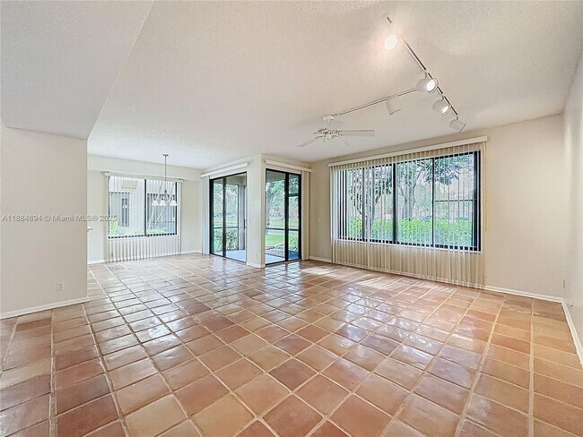 Building Photo - 10524 NW 10th St