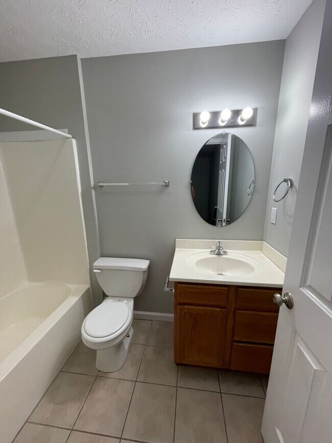 Building Photo - 3891-3895 Ledyard- FEATHERSTON