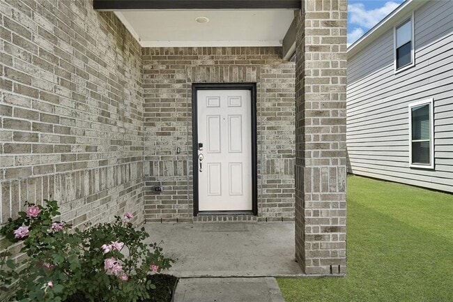 Building Photo - 19634 Cat Spruce Ct