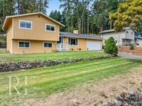 Building Photo - Elevated Living in Illahee – Style, Space ...