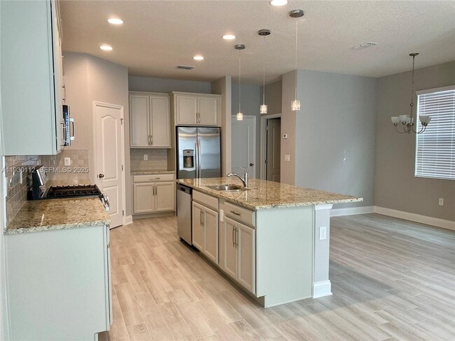 Building Photo - 12748 Brodlove Ln