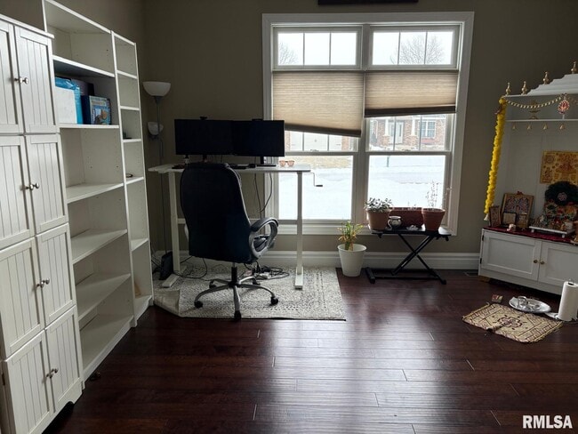 Building Photo - 2812 Castlerock Ridge