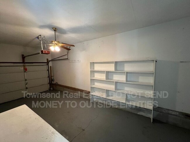 Building Photo - 5038 Linton Hall Rd