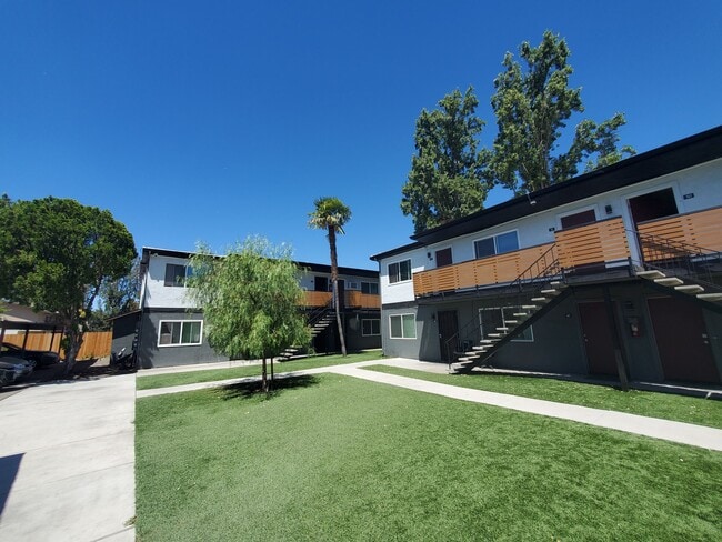 Building Photo - La Madera Apartments at 935 W. Swain Road