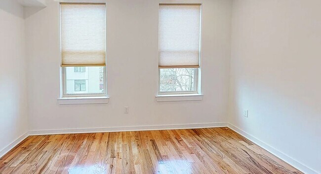 Building Photo - 1642 N Marshall St