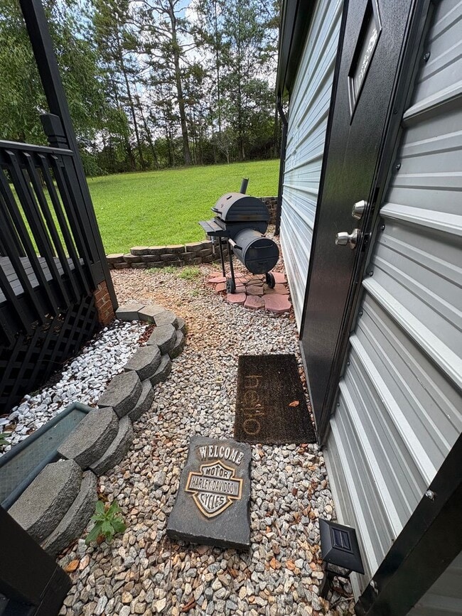Building Photo - Lovely 3 Bedroom 2 Bath Home in Easley!!