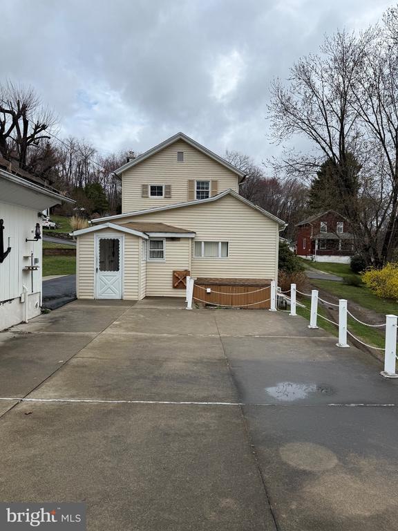 Building Photo - 2939 Frink St