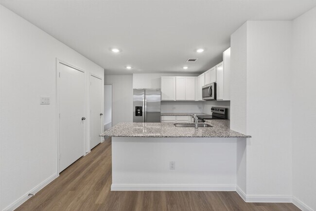 Building Photo - 12239 Shield Crest Ct