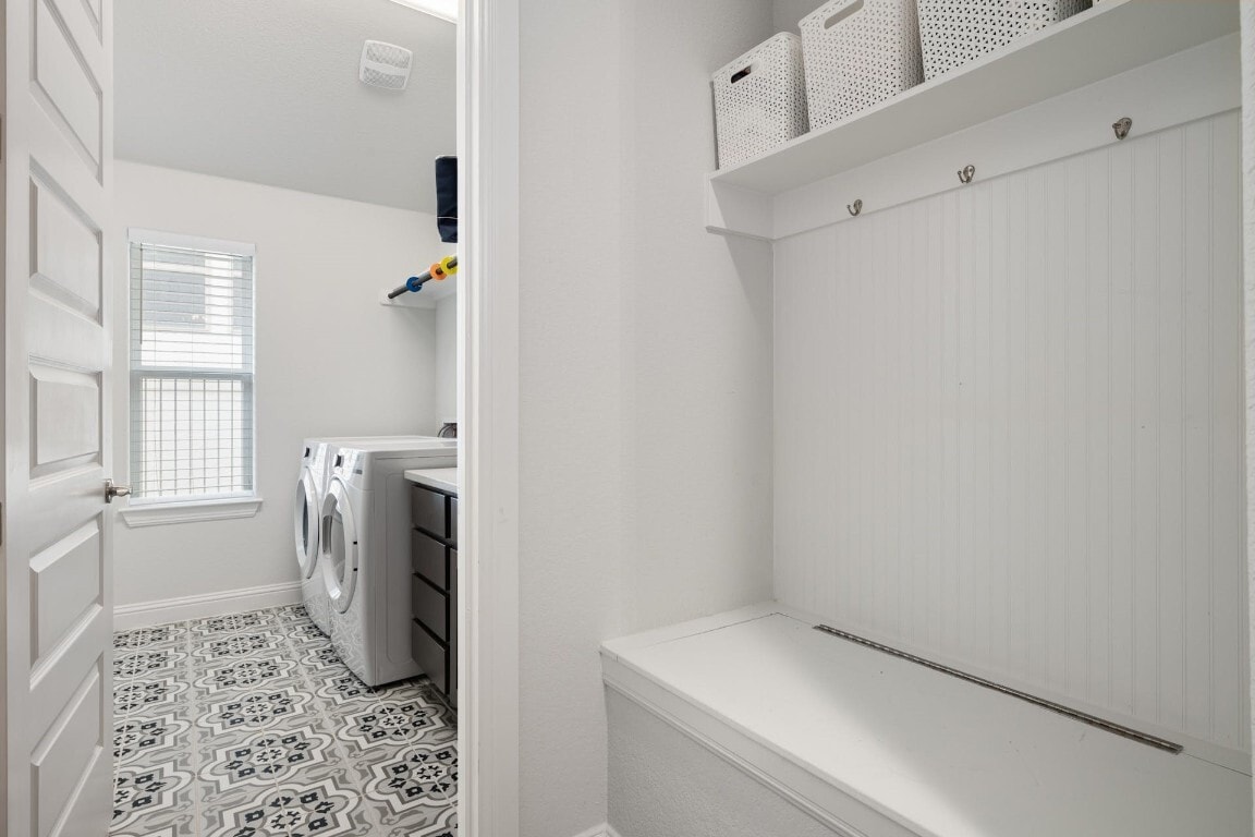 Laundry - 513 Elworth Path