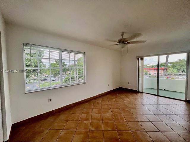 Building Photo - 10755 SW 108th Ave