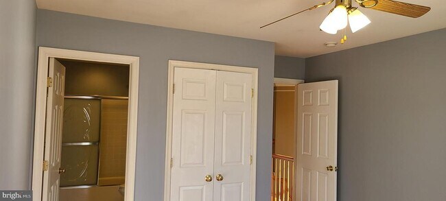 Building Photo - 15309 Lions Den Rd