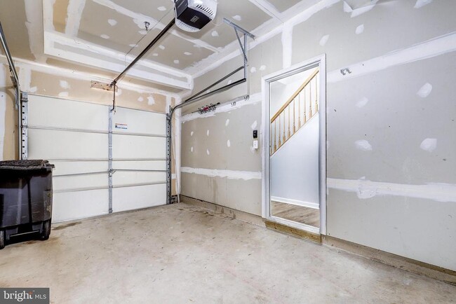 Building Photo - 13011 Cordelia Ct