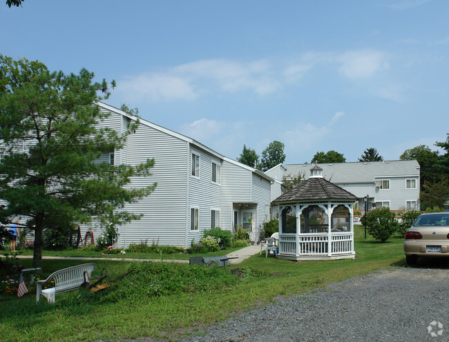 Building Photo - Rivertown Apartments I