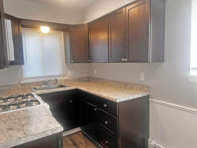 Building Photo - 3453 Hubal Ave SW