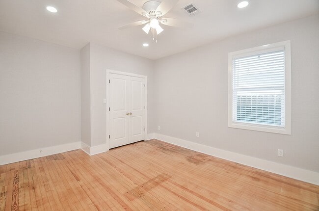 Building Photo - 4333 Harby St