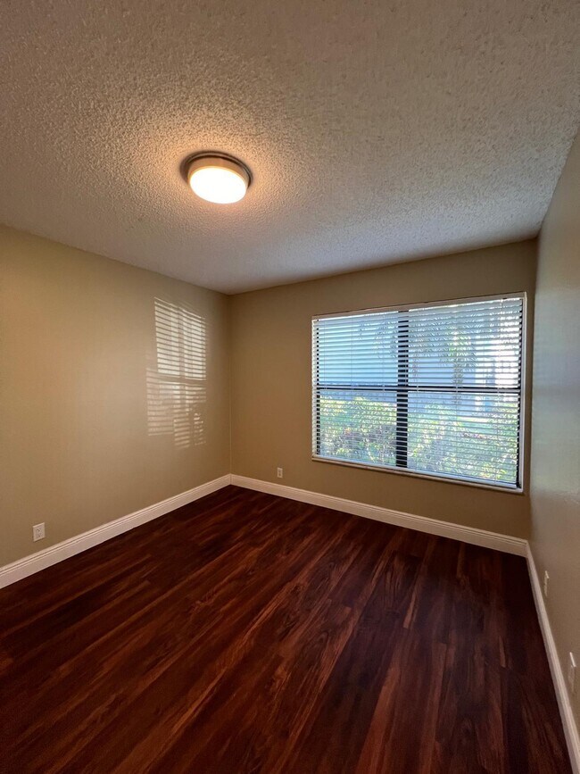 Building Photo - 1520 Windorah Way