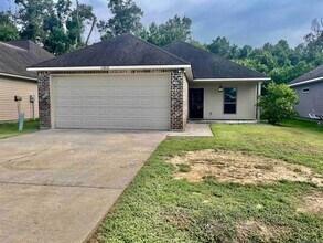 Building Photo - 10836 Field Pointe Dr