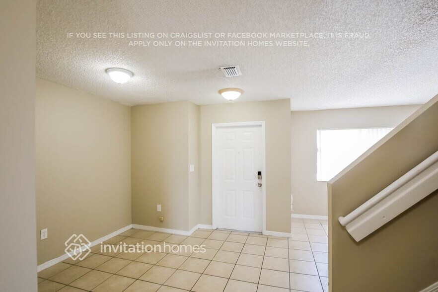 Building Photo - 17768 SW 139th Ct