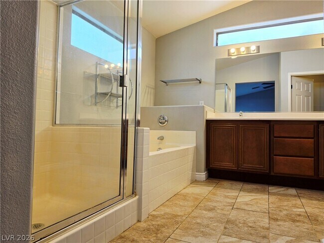 Building Photo - 3549 Bella Sovana Ct