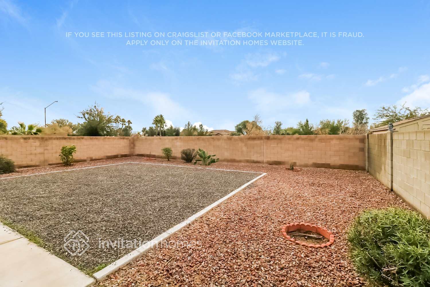 Building Photo - 16527 W Maricopa St