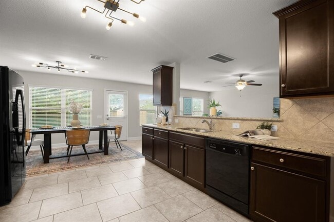 Building Photo - 7120 Razors Edge Dr