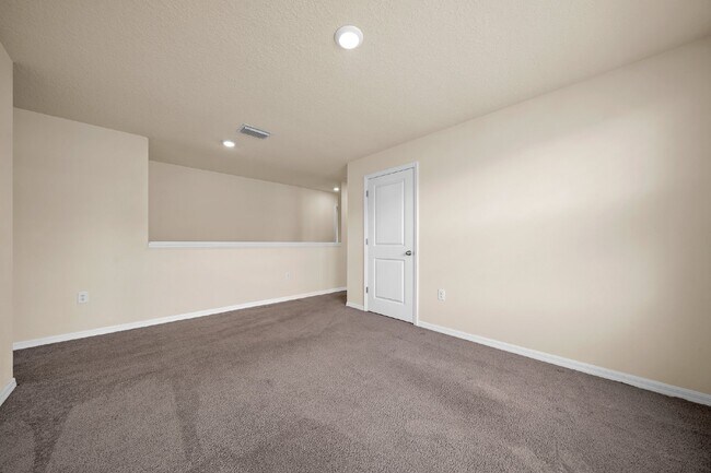 Building Photo - 5029 SW 87 St