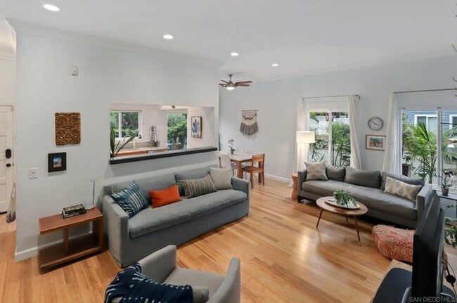 Building Photo - 1204 Hygeia Ave