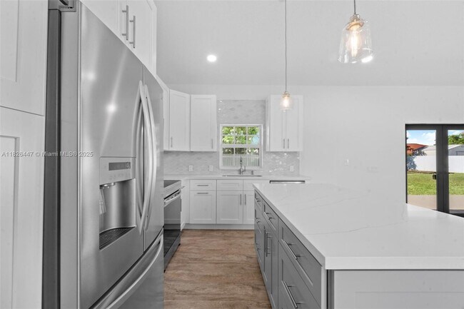 Building Photo - 15862 SW 286th St