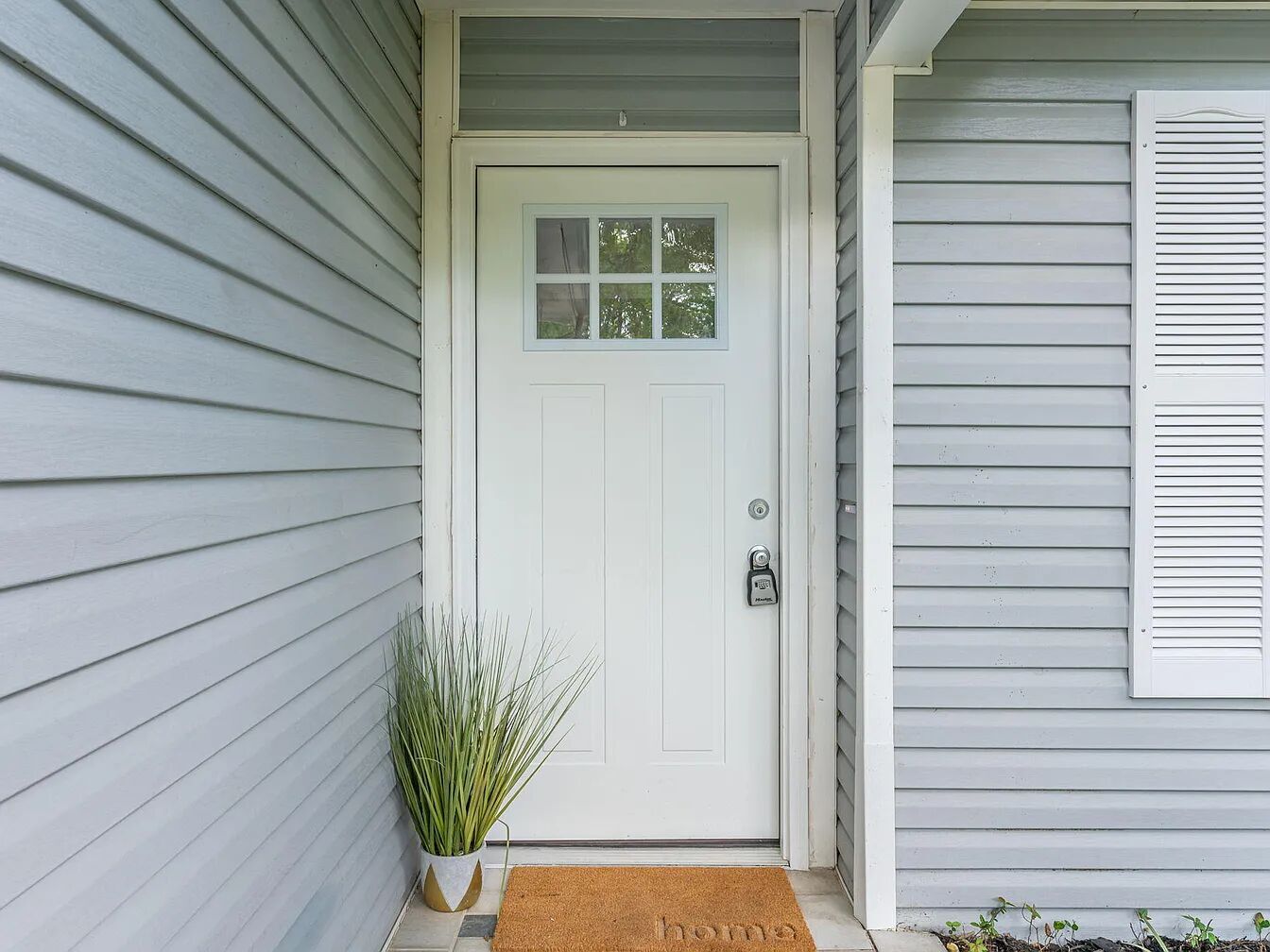 Building Photo - 1053 Emerald Ln