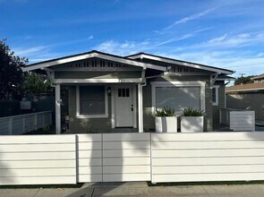 Building Photo - Adorable 3 bedroom in near Old Town Orange