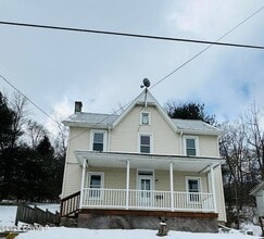 Building Photo - 31 Campbell St