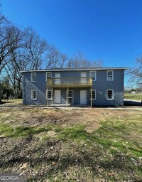 Building Photo - 1344 24th St