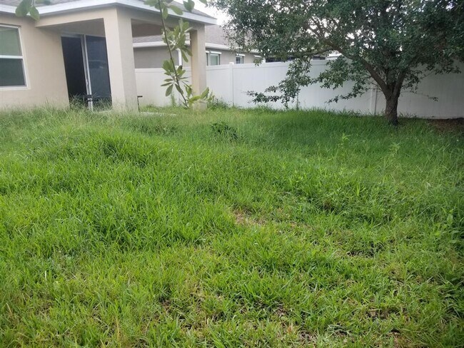 Building Photo - Move in Ready Home in Great Location