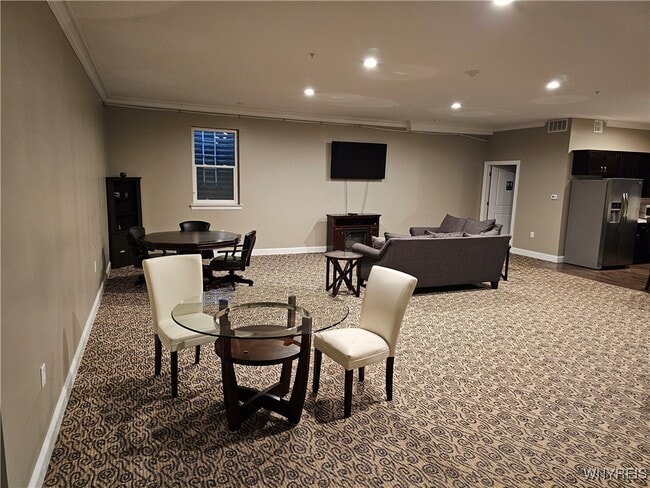 Building Photo - 610 Ayer Rd