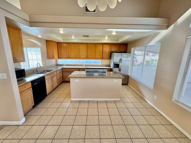 Building Photo - Charming home in a desirable Henderson neighborhood