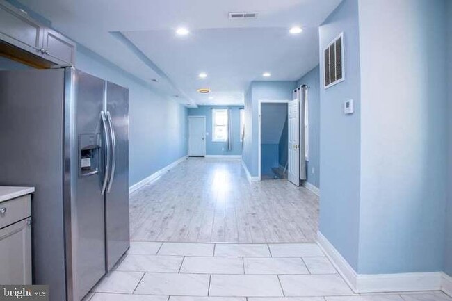 Building Photo - 4013 Edmondson Ave