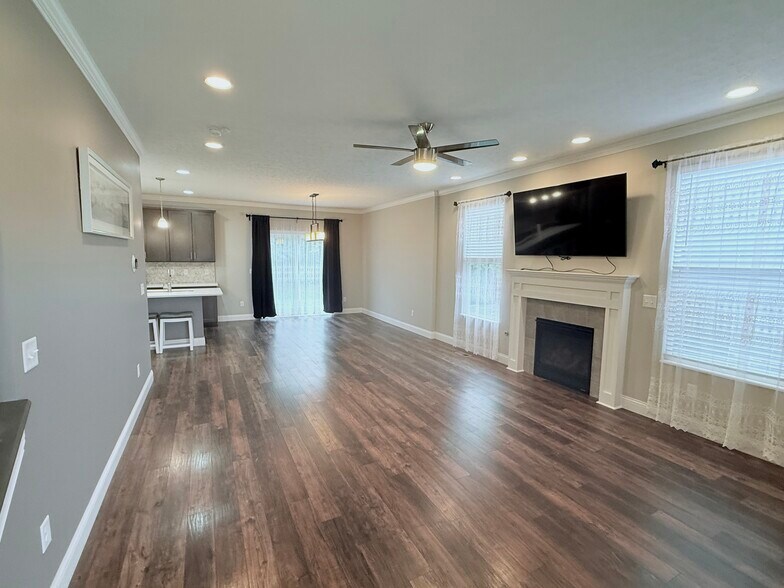 Building Photo - 3117 W Millstone Dr