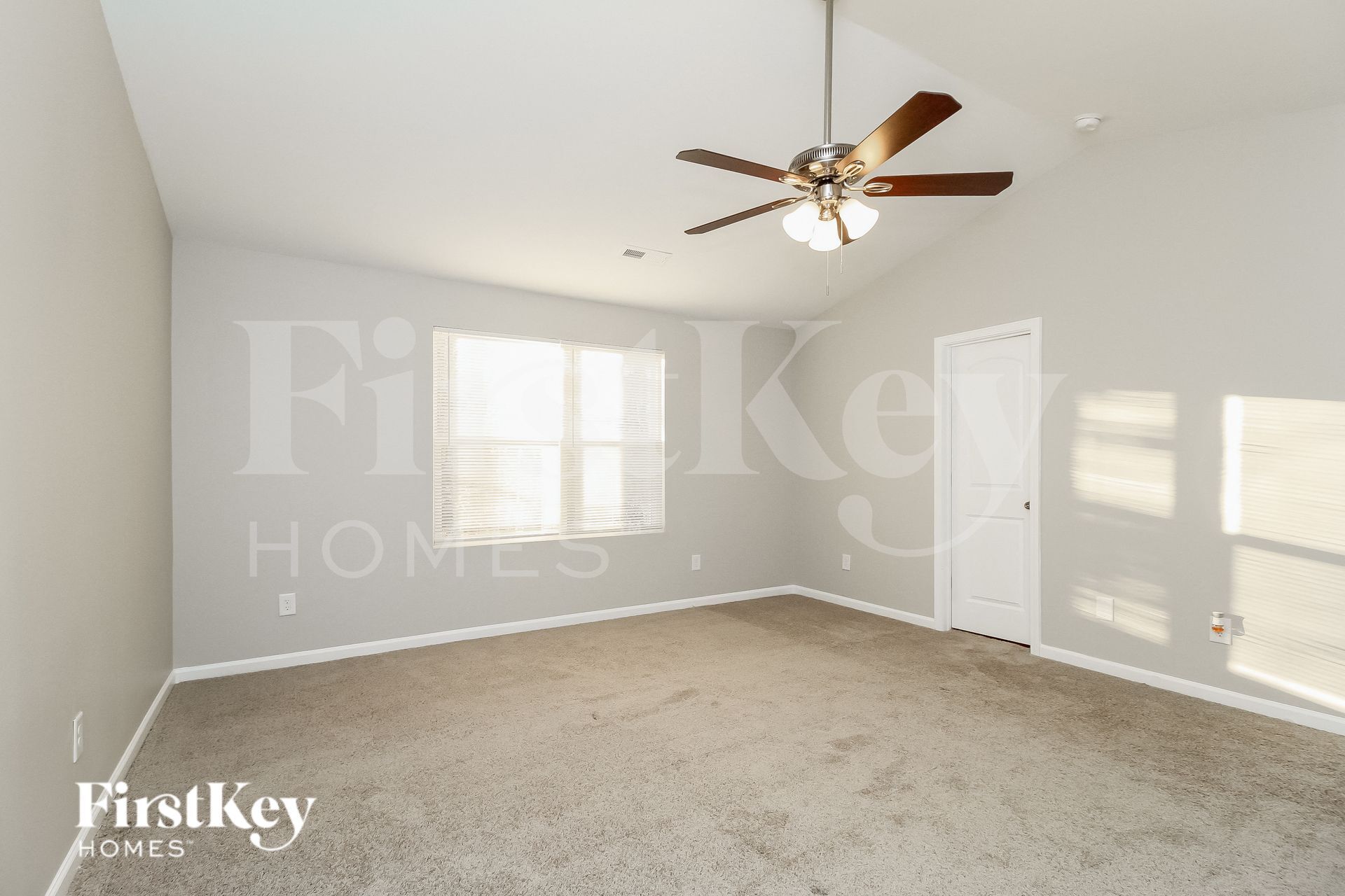 Building Photo - 231 Creekstone Ct