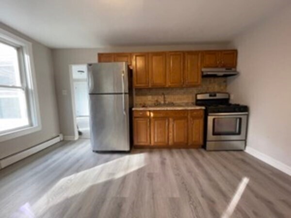 Building Photo - 30 Porter St