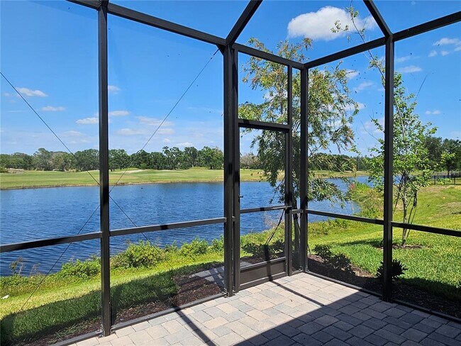 Building Photo - 3776 Maxwell Park Dr