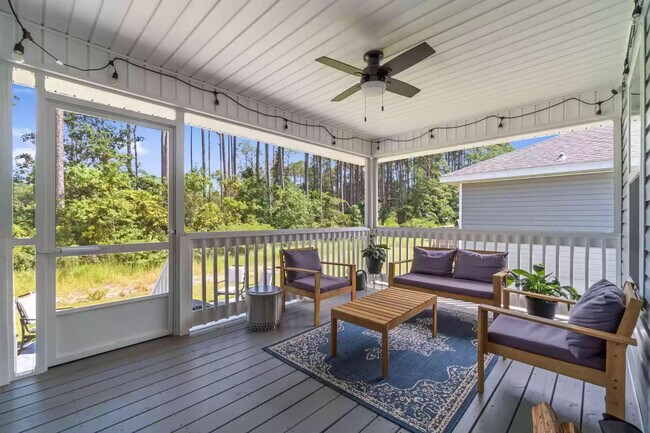 Building Photo - 82 American Ct