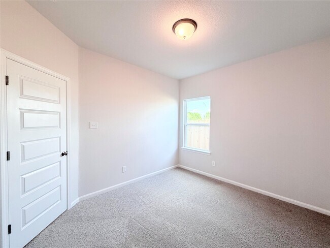 Building Photo - 3410 Brushy Marsh Dr