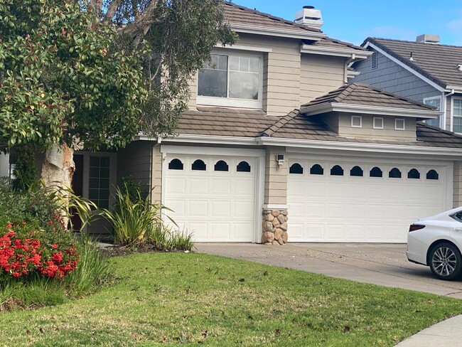 Building Photo - 323 Montserrat Dr