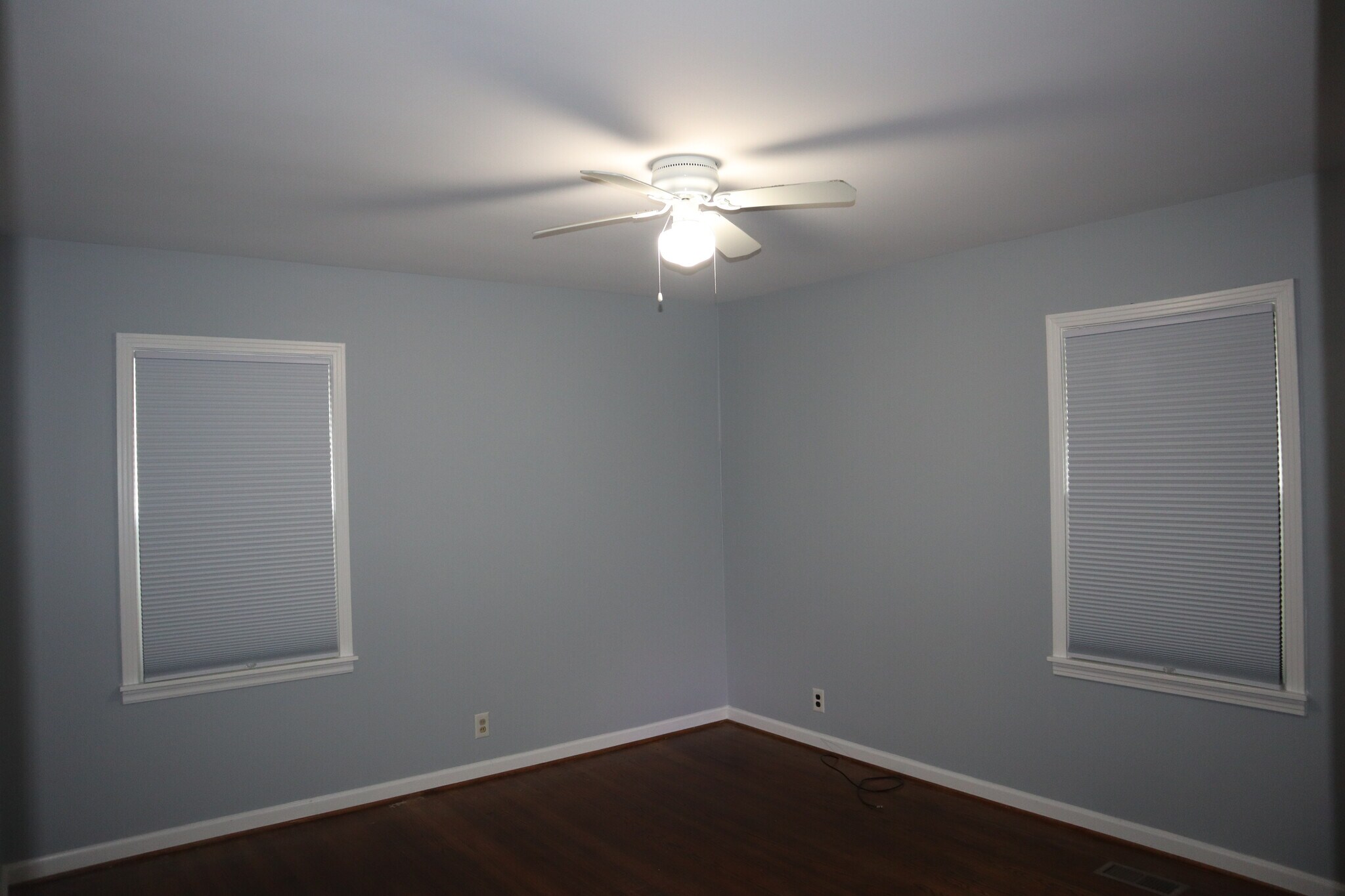 Building Photo - 3515 Hewlett Dr