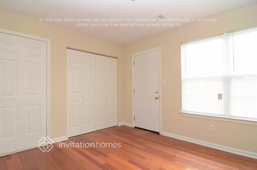 Building Photo - 3004 Meadow Glen Pass