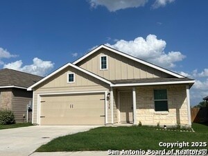 Building Photo - 5730 Cicada Cir