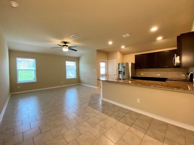 Building Photo - 7402 Equinox Corner