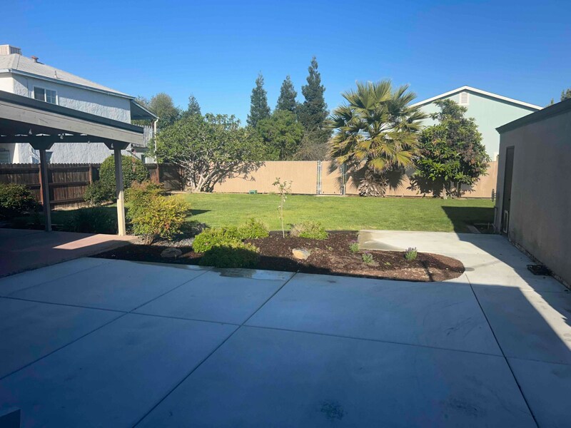 Building Photo - 2164 18th Ave