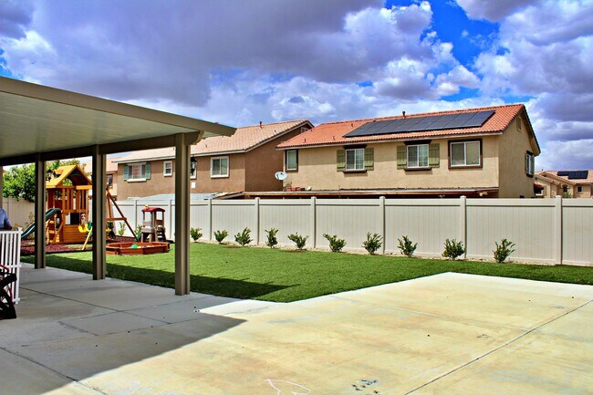 Building Photo - 6349 Catania Ct