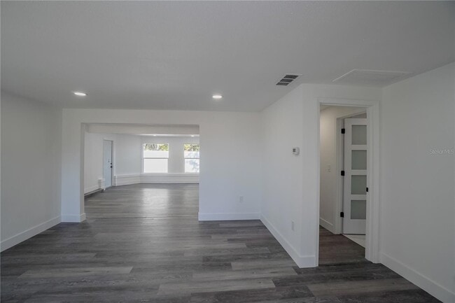 Building Photo - 1797 Birch Dr